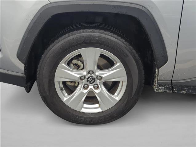 Used 2021 Toyota RAV4 XLE image 27
