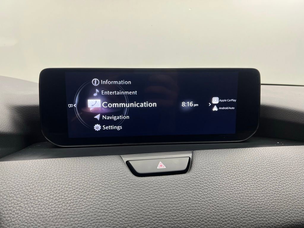 Used 2024 MAZDA CX-90 Plug-In Hybrid w/ Premium Pkg image 16