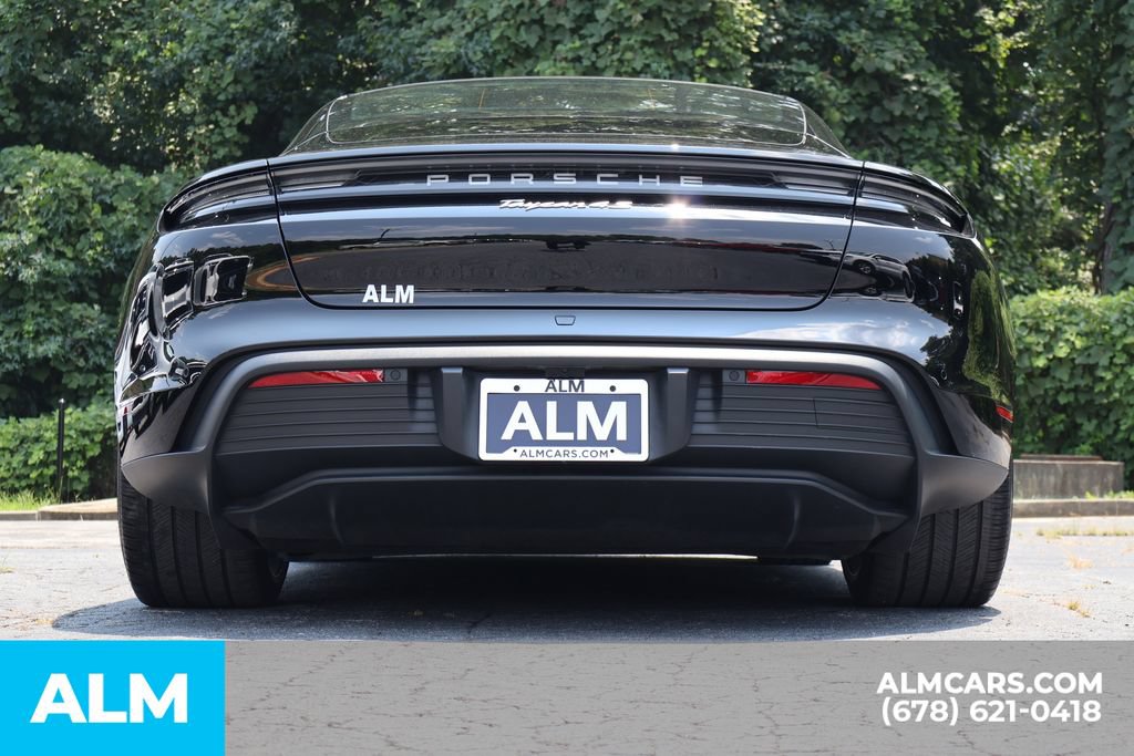 Used 2022 Porsche Taycan 4S AWD/4WD image 6
