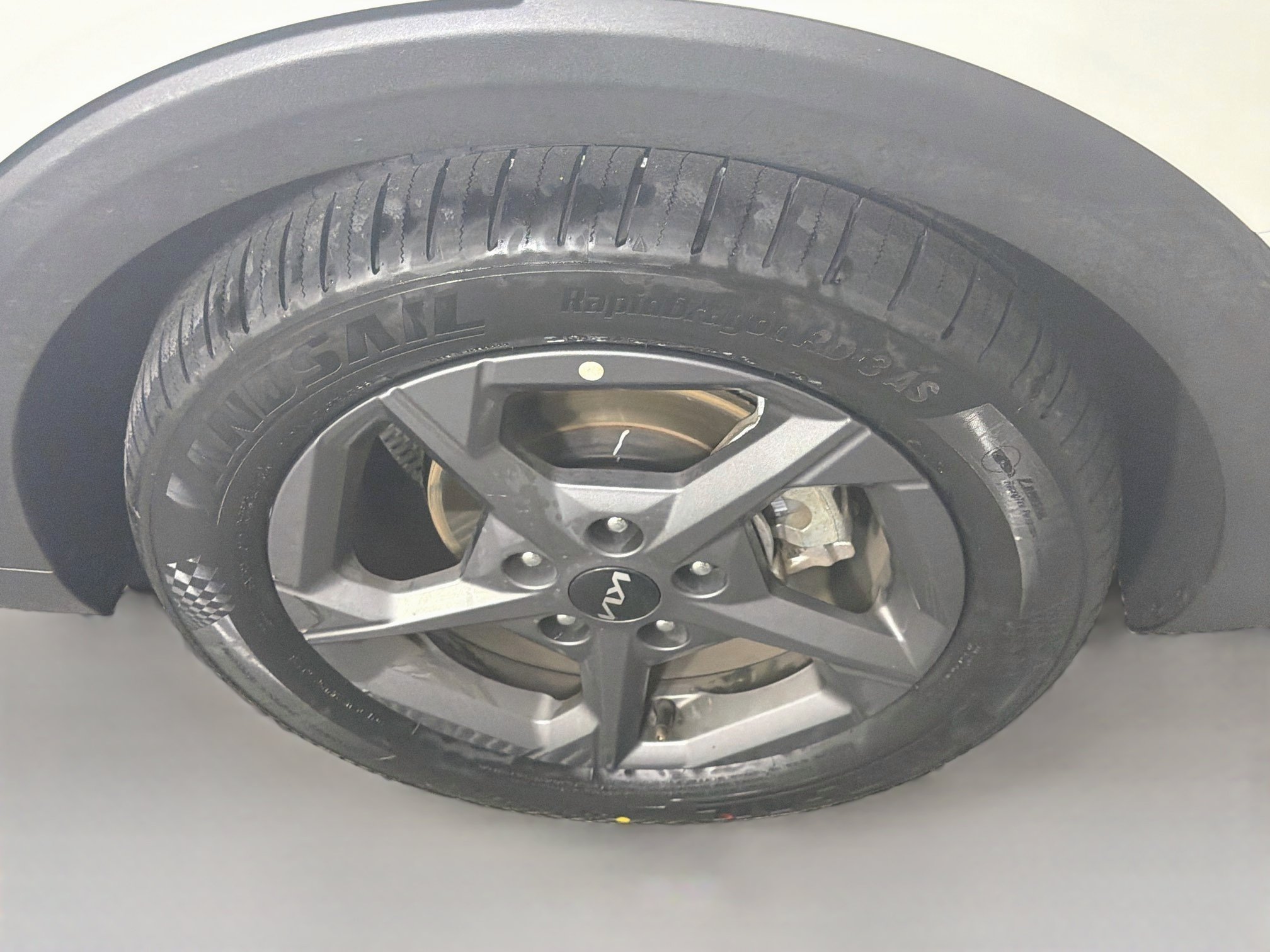 Used 2025 Kia K4 FWD image 11