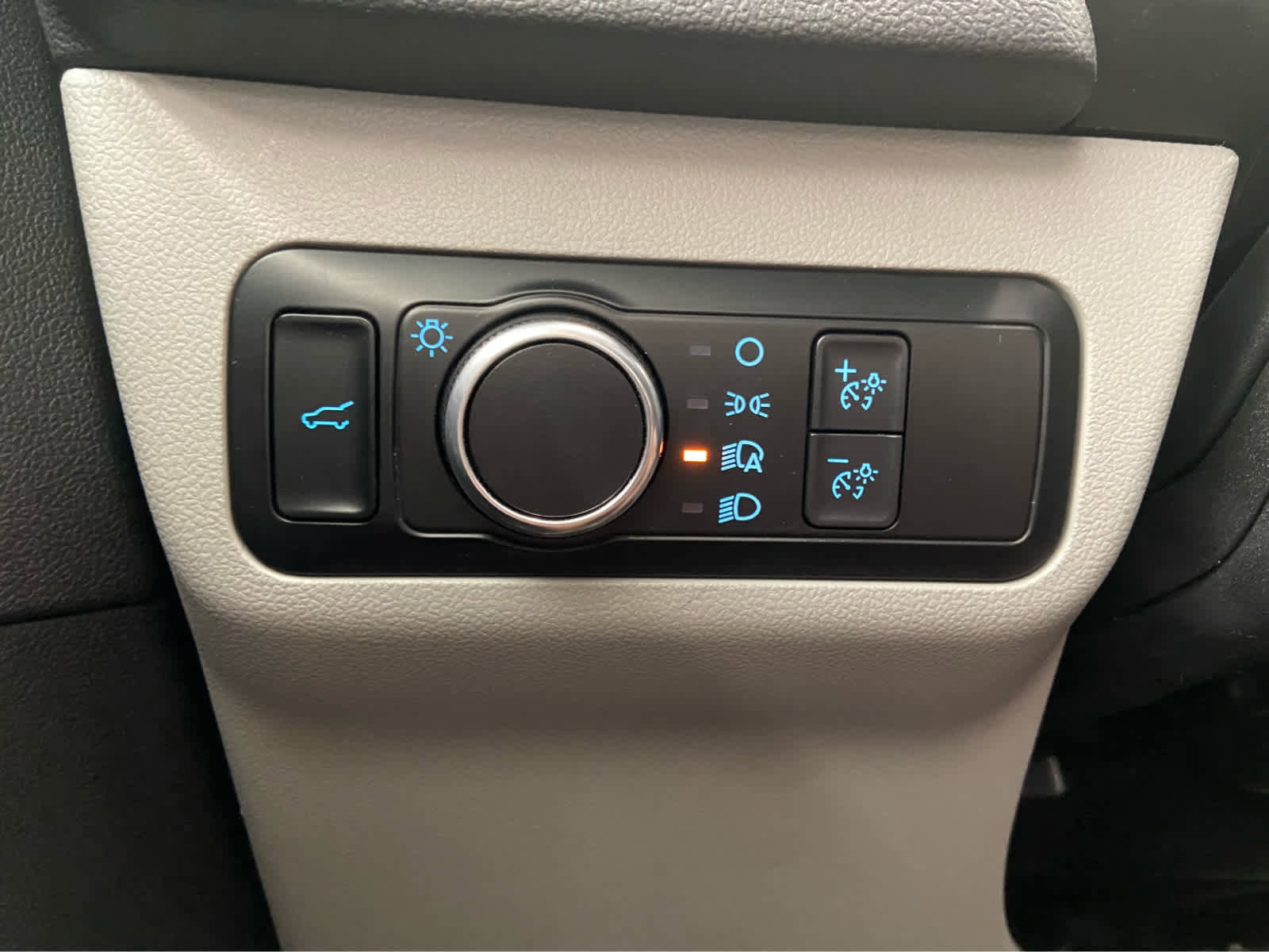 Used 2023 Ford Escape Active w/ Tech Pack #2 image 37