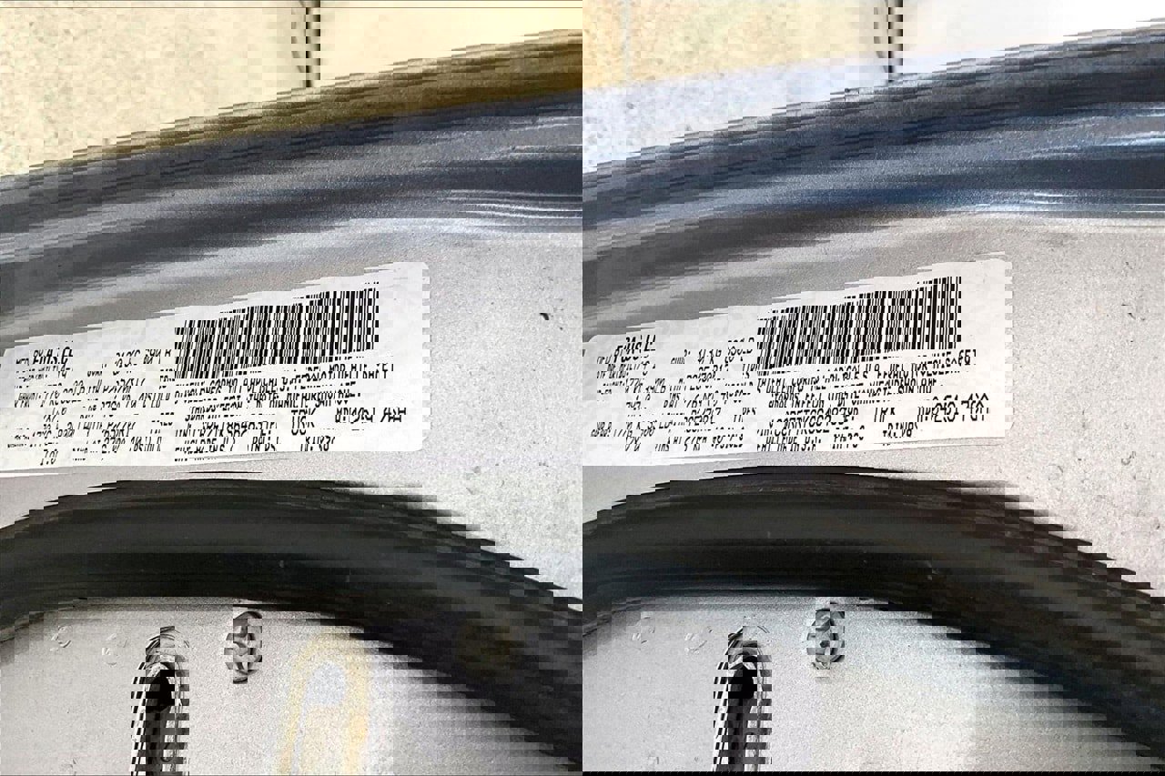 Used 2019 RAM 1500 Classic SLT image 8