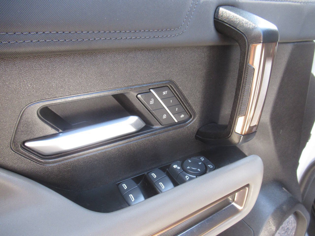Used 2025 GMC Hummer EV 2X AWD/4WD image 28