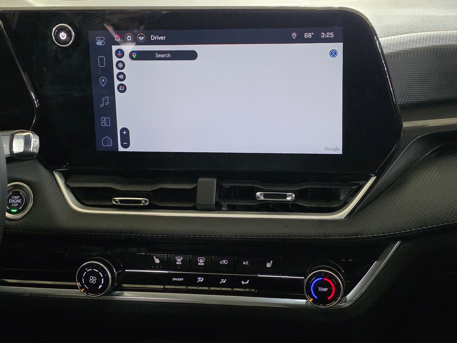 Used 2025 Chevrolet Equinox LT image 25