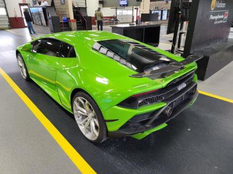Used 2021 Lamborghini Huracan EVO image 4