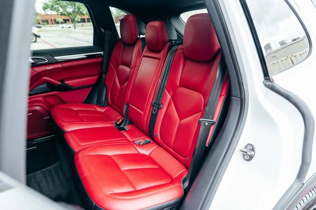 Used 2016 Porsche Cayenne S AWD/4WD image 50