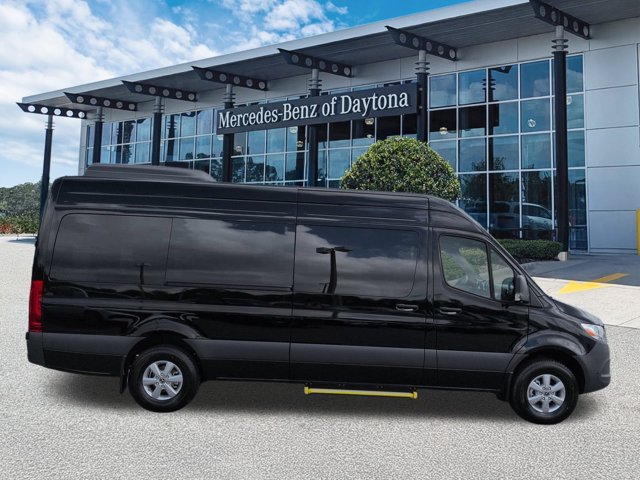 New 2026 Mercedes-Benz Sprinter 2500 image 3