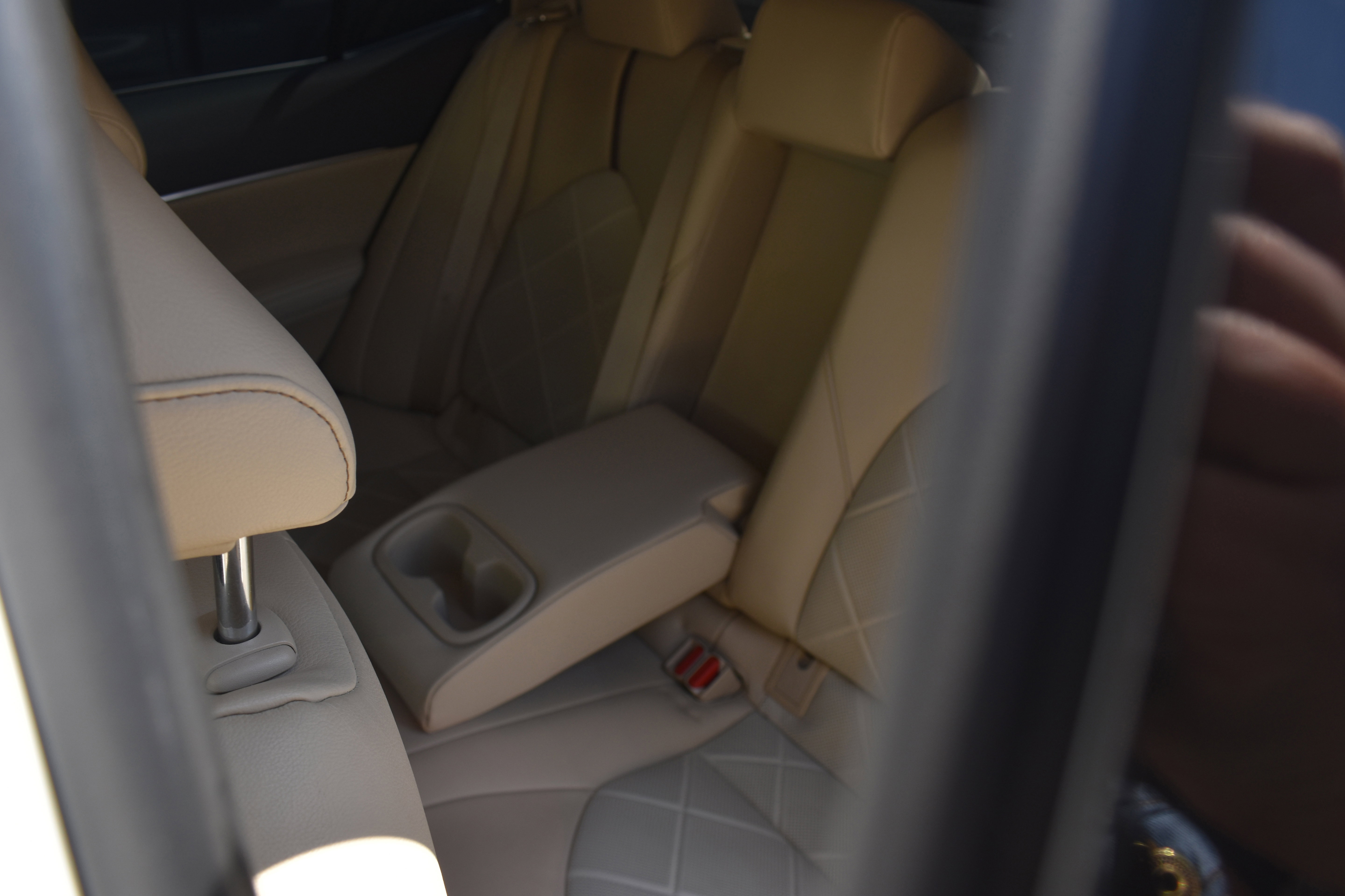 Used 2019 Toyota Camry XLE FWD image 26