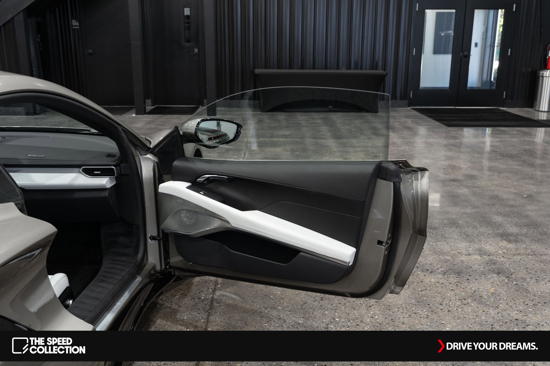 Used 2024 Lotus Emira First Edition image 16