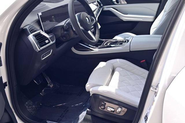 New 2027 BMW X7 xDrive40i w/ M Sport Package AWD/4WD image 29