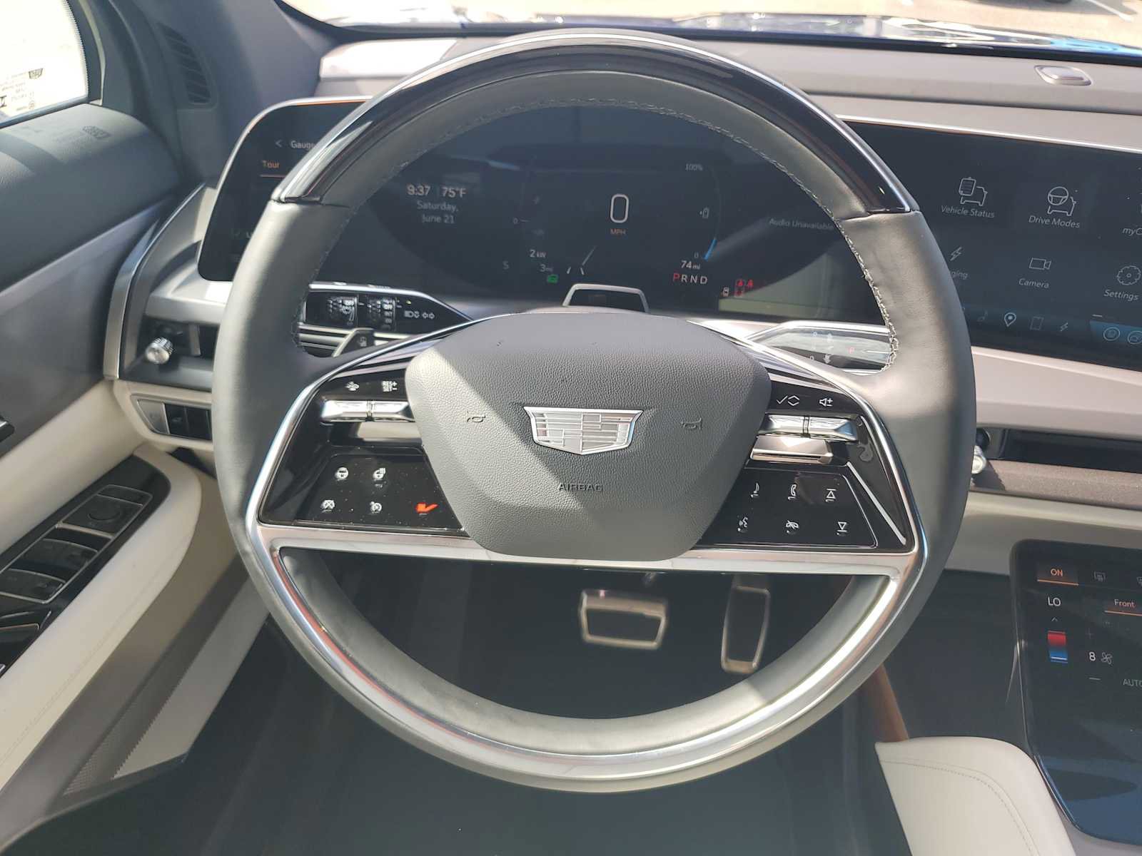 New 2026 Cadillac Vistiq Sport image 11