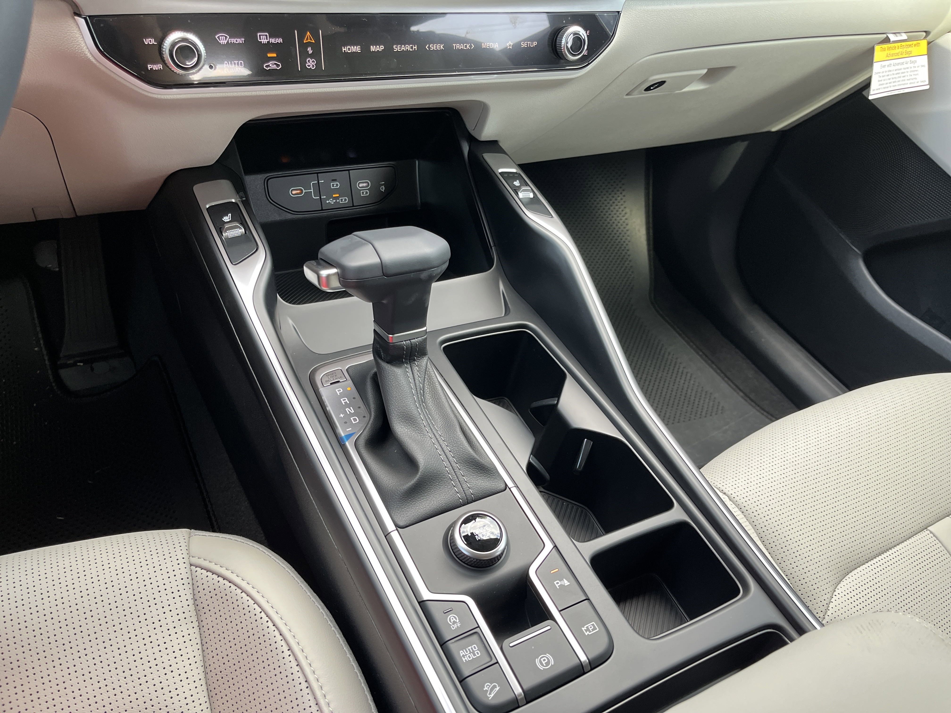 New 2025 Kia Sorento S image 15