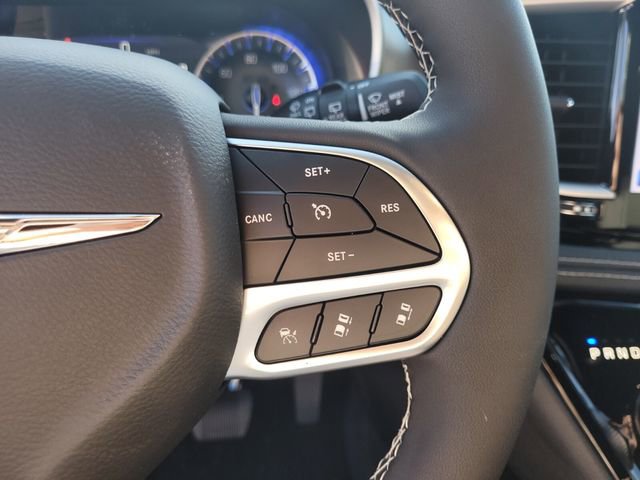 New 2026 Chrysler Pacifica Select FWD image 27