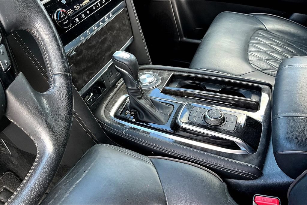 Used 2022 Nissan Armada Platinum w/ Captain's Chairs Package RWD image 17
