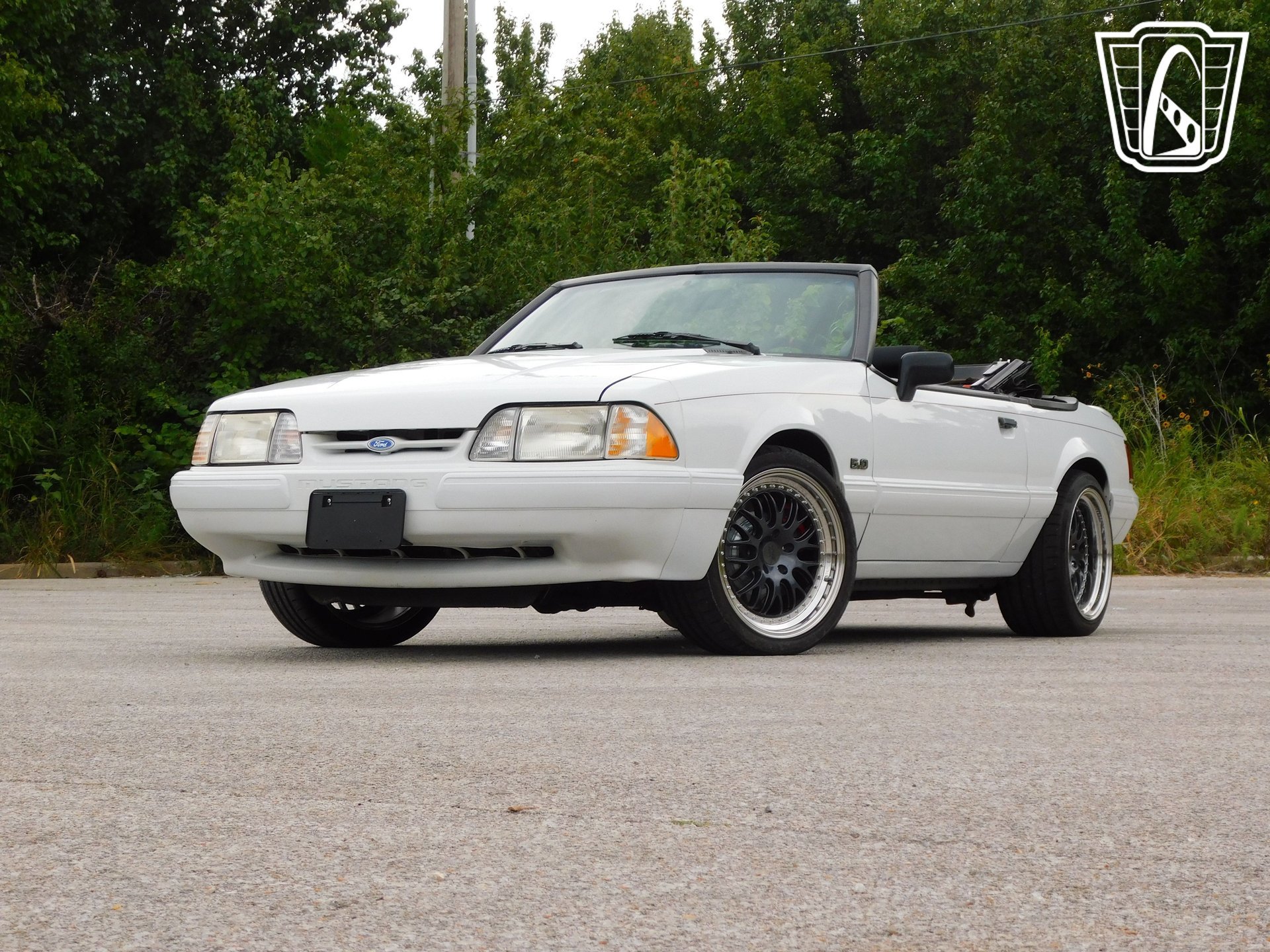 Used 1990 Ford Mustang LX image 2