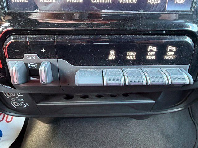 Certified 2026 RAM 2500 Big Horn AWD/4WD image 26