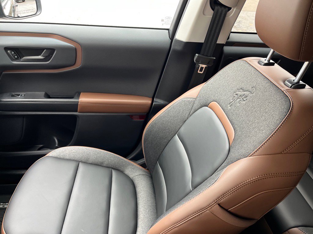 Used 2024 Ford Bronco Sport Outer Banks w/ Tech Package image 17