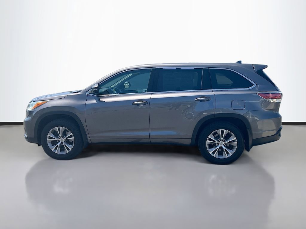 Used 2014 Toyota Highlander Plus AWD/4WD image 8