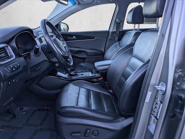 Used 2019 Kia Sorento EX w/ EX Touring Package image 17