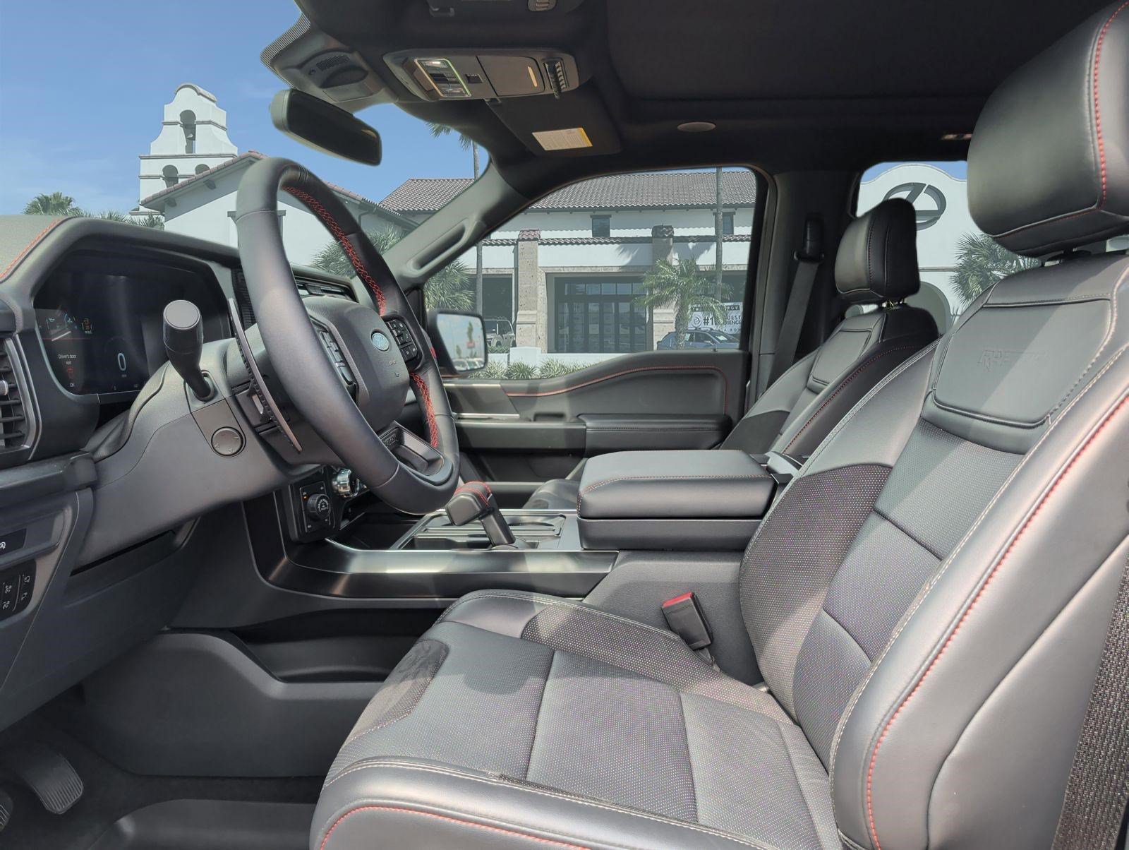 Used 2025 Ford F150 Raptor AWD/4WD image 11