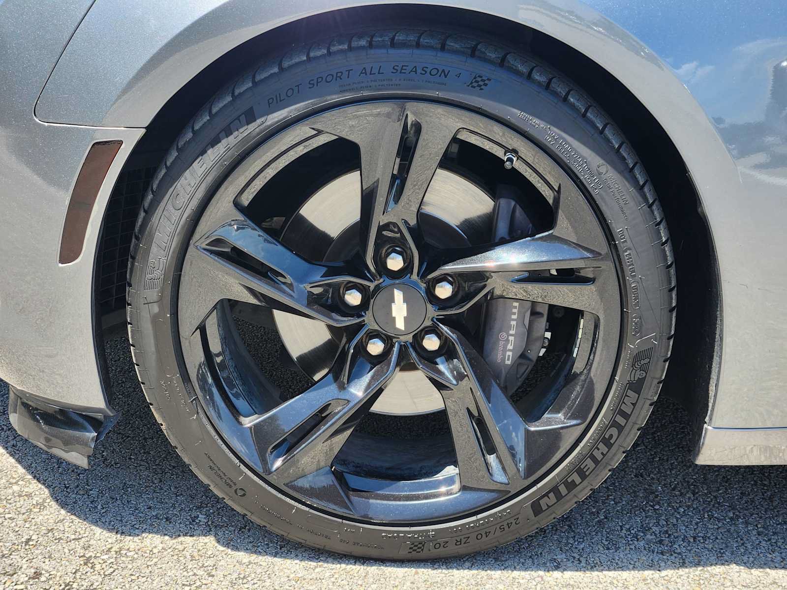 Used 2019 Chevrolet Camaro SS RWD image 9