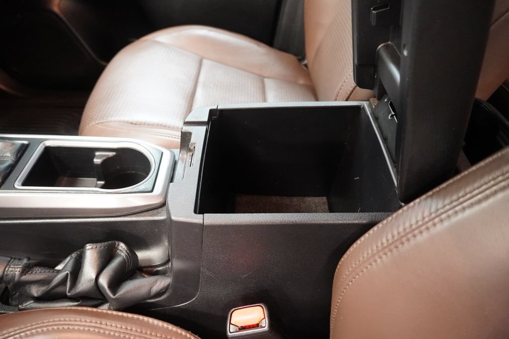 Used 2021 Toyota Tacoma Limited AWD/4WD image 25