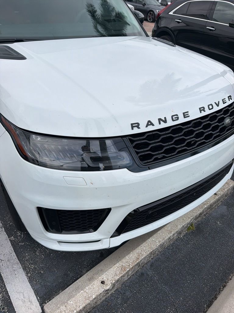 Used 2019 Land Rover Range Rover Sport HST image 13