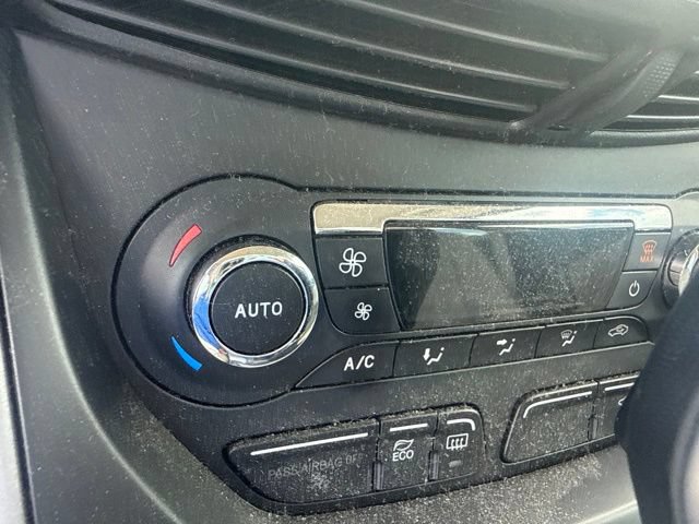 Used 2016 Ford C-MAX SE w/ Equipment Group 201A FWD image 28