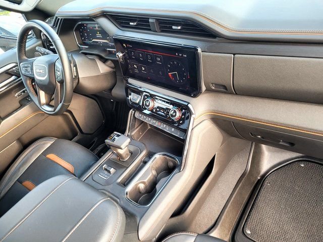 Used 2024 GMC Sierra 1500 AT4 w/ AT4 Premium Package image 21