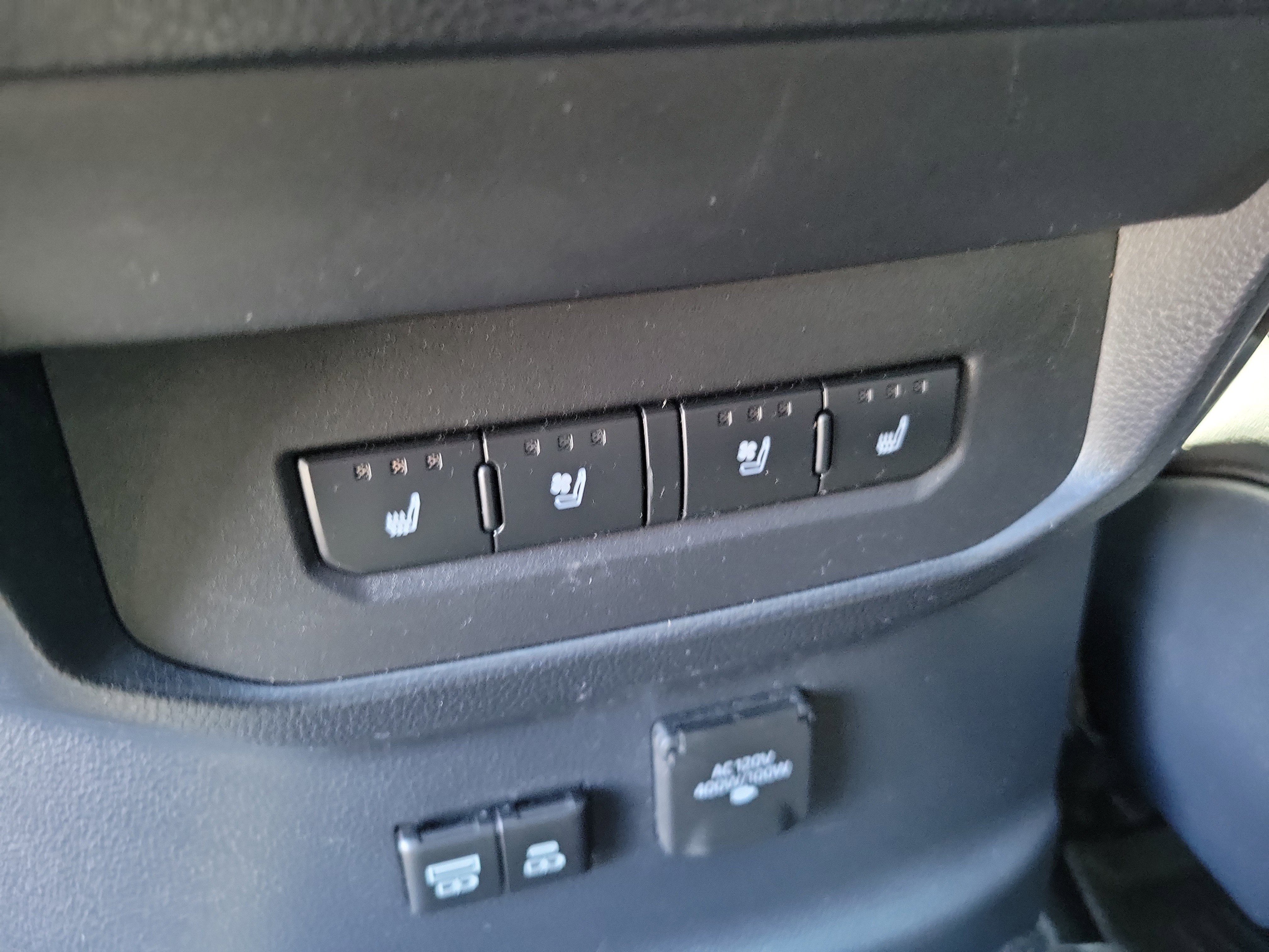 Used 2023 Toyota Tundra Platinum w/ Advanced Package image 14