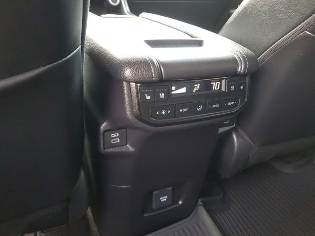 Used 2024 Toyota Grand Highlander Platinum image 16