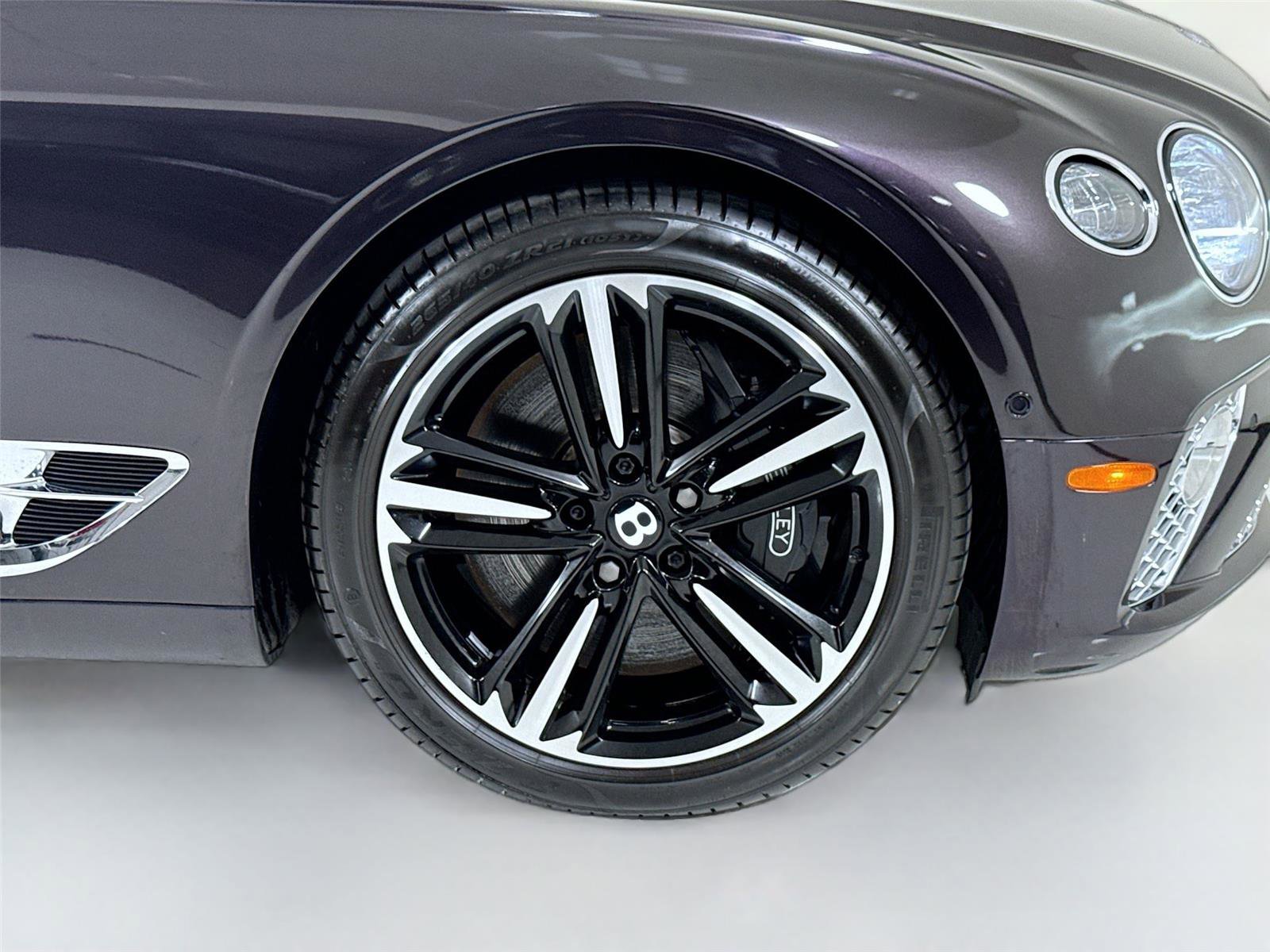 Used 2021 Bentley Continental GT image 37