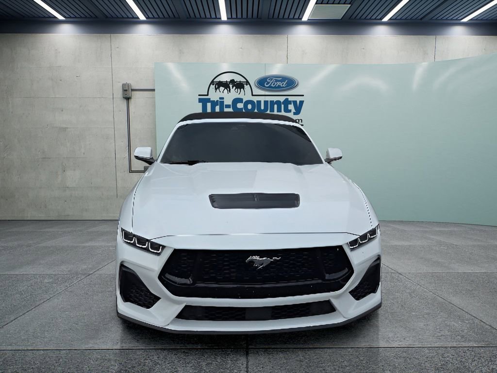 Used 2024 Ford Mustang GT Premium RWD image 2