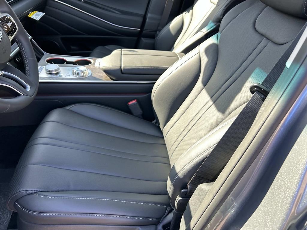 New 2026 Genesis GV80 2.5T Select image 15