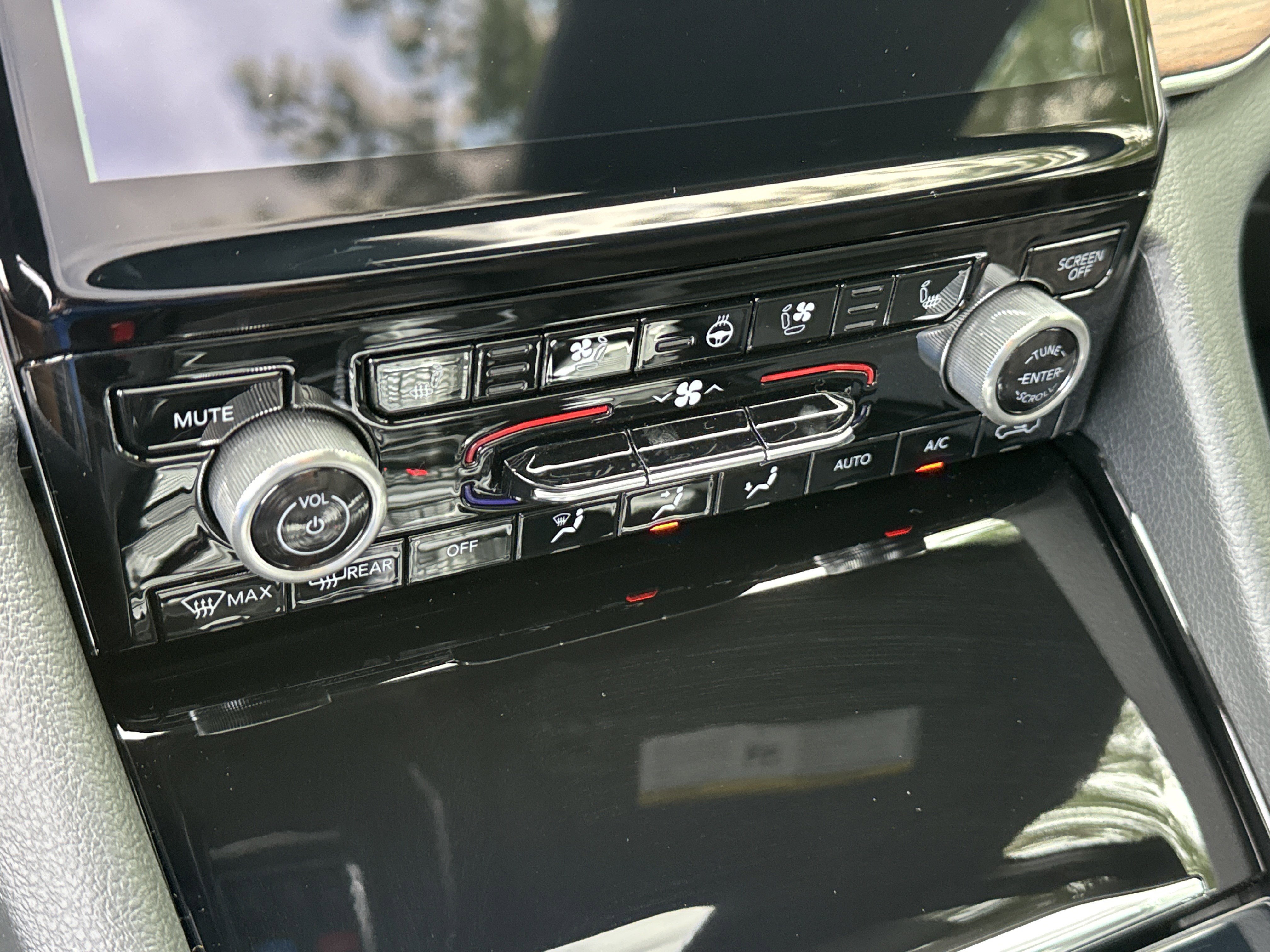 New 2025 Jeep Grand Cherokee L Summit w/ Obsidian Package image 36