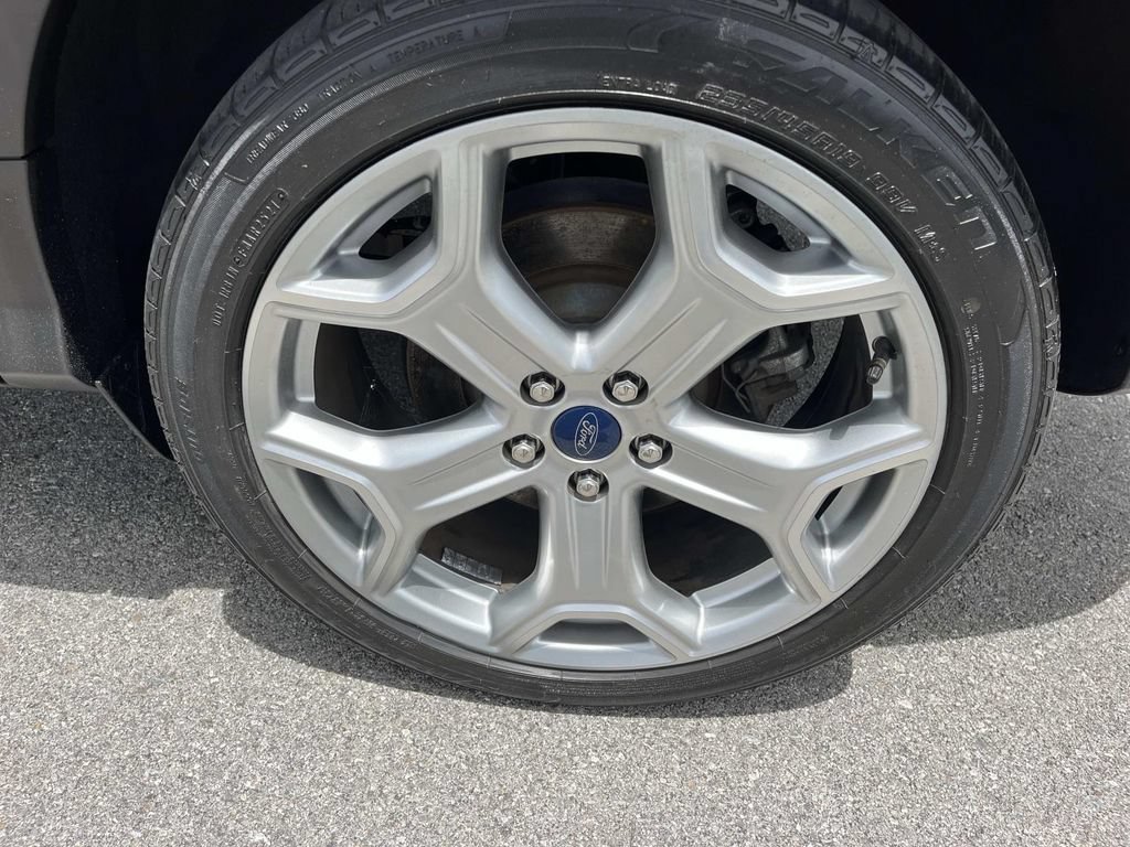 Used 2019 Ford Escape Titanium FWD image 11