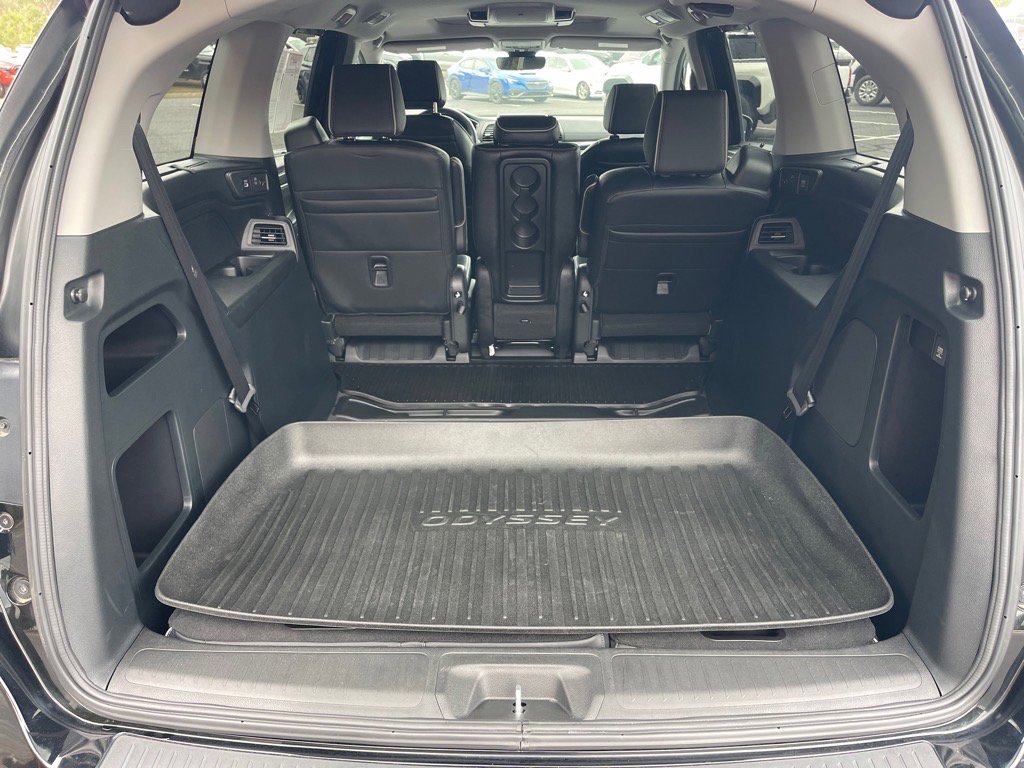 Used 2024 Honda Odyssey Elite image 16