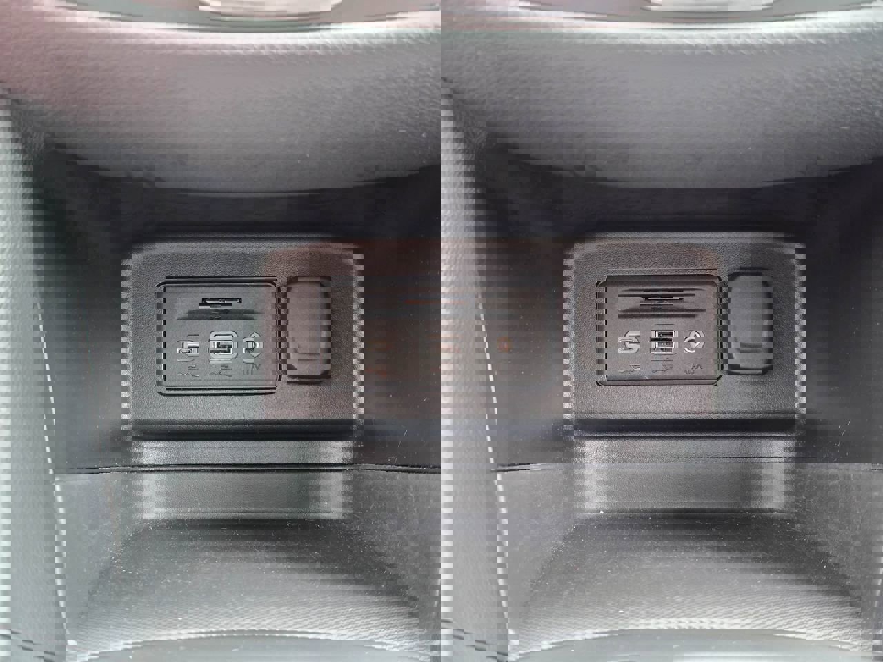 Used 2019 Chevrolet Equinox LT image 17