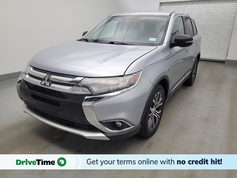 Used 2017 Mitsubishi Outlander SE