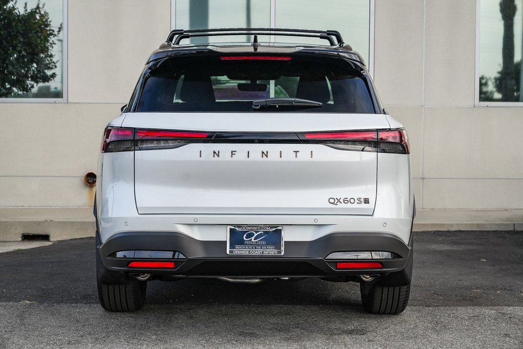 New 2026 INFINITI QX60 Sport image 5