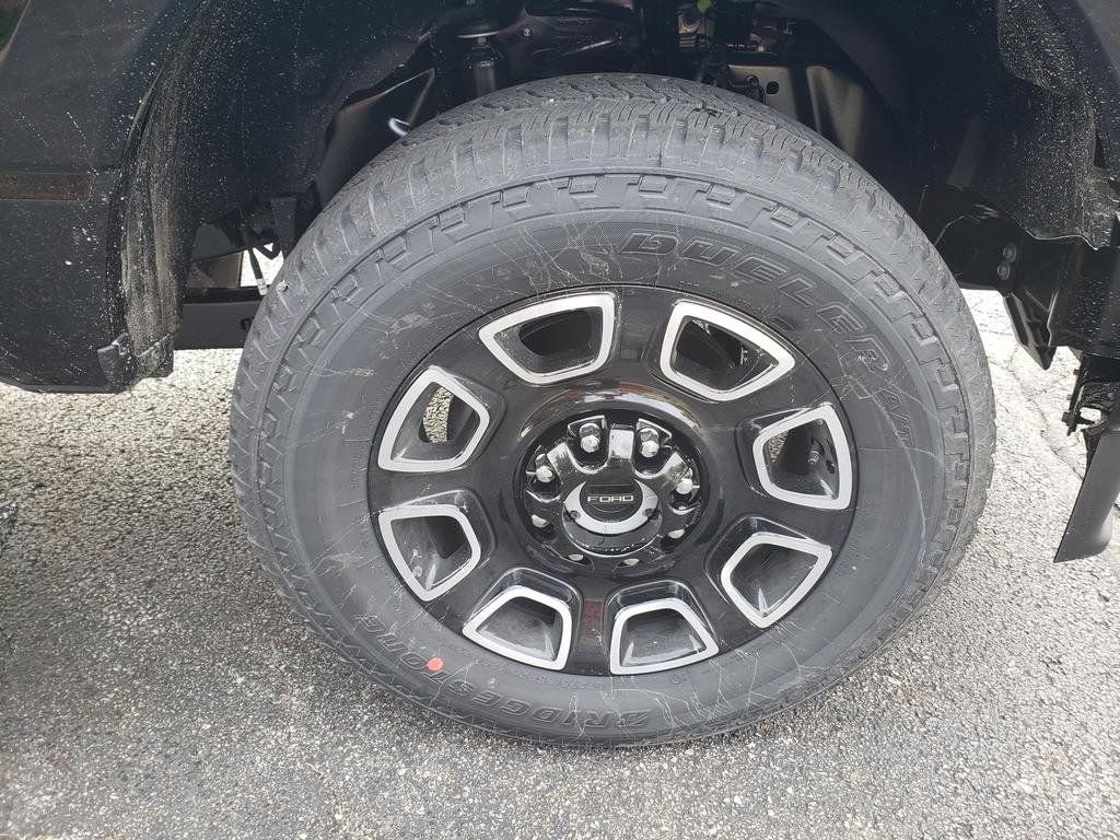 New 2026 Ford F250 Platinum AWD/4WD image 27