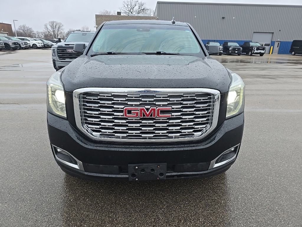 Used 2018 GMC Yukon XL Denali w/ Denali Ultimate Package AWD/4WD image 2