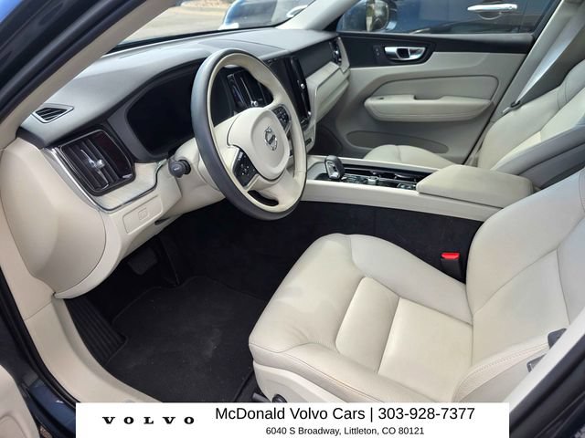Used 2023 Volvo XC60 B5 Plus w/ Climate Package AWD/4WD image 2