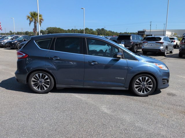 Used 2018 Ford C-MAX Titanium FWD image 3