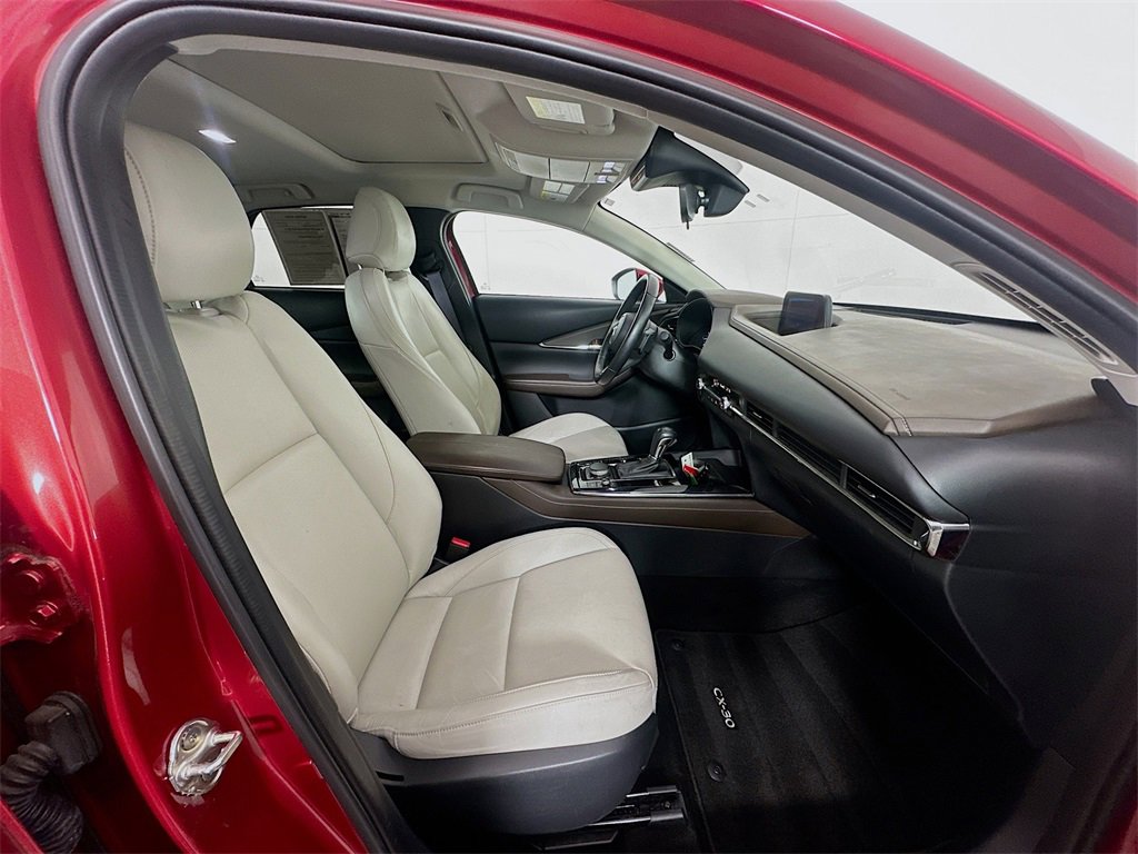 Used 2022 MAZDA CX-30 AWD 2.5 S w/ Premium Package image 26