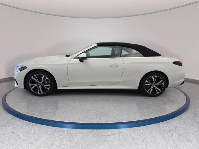 New 2027 Mercedes-Benz CLE 300 4MATIC Cabriolet image 8