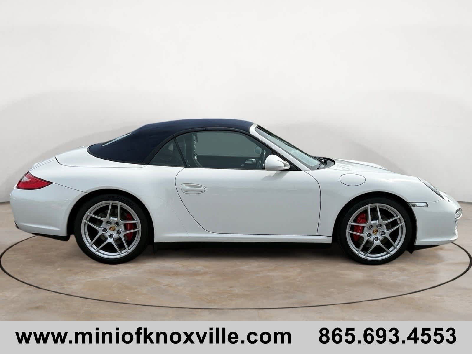 Used 2009 Porsche 911 Carrera 4S AWD/4WD image 2