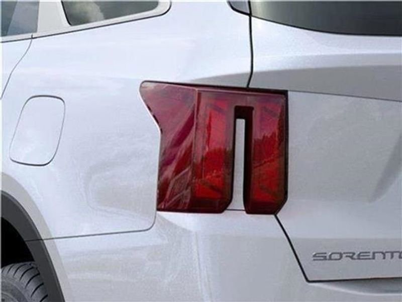 New 2026 Kia Sorento S image 38