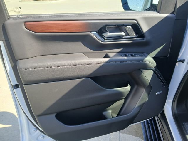 New 2026 GMC Yukon XL Denali w/ Sun & Power Step Package image 11
