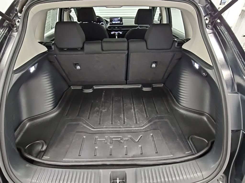 Used 2023 Honda HR-V LX image 31